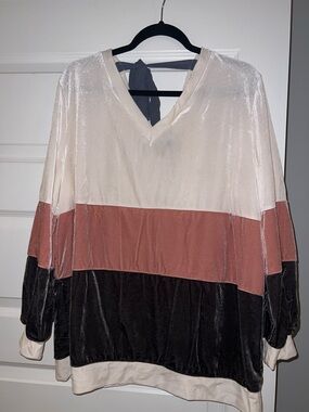 Velvet Colorblock V-Neck Pullover - Cream, Rust, Black